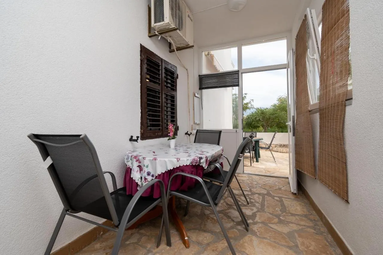 Apartments By The Sea Sveti Marko, Pag - 21654 Pag Town